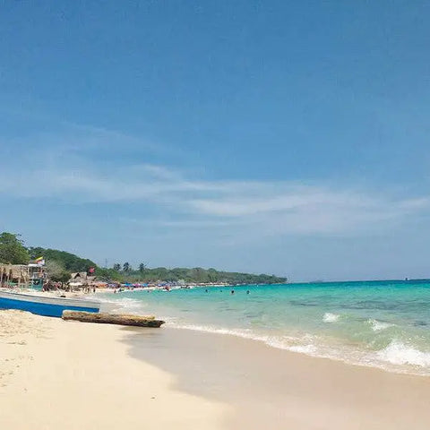 Playa Blanca Barú upgrade day trip - Juan Ballena | Local Experiences in Cartagena